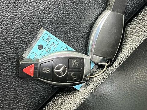 Used 2012 Mercedes-Benz E 350 4MATIC Sedan w/ Premium 1 Pkg image 37