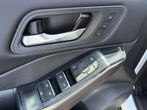 Used 2025 Nissan Rogue SV w/ Rock Creek Premium Package AWD/4WD image 21