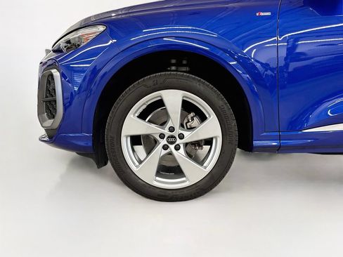 Used 2025 Audi Q5 Premium Plus w/ Premium Plus AWD/4WD image 26