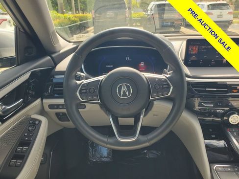 Certified 2024 Acura MDX w/ Technology Package FWD image 25