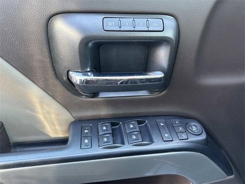 Used 2017 Chevrolet Silverado 2500 LTZ w/ LTZ Plus Package image 22