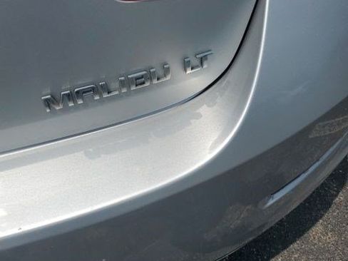 Used 2015 Chevrolet Malibu LT FWD image 16