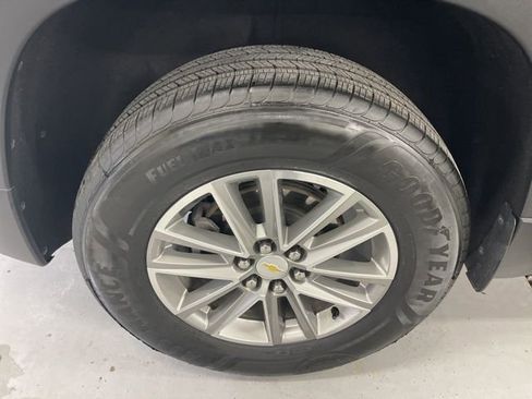 Certified 2023 Chevrolet Traverse LT image 6