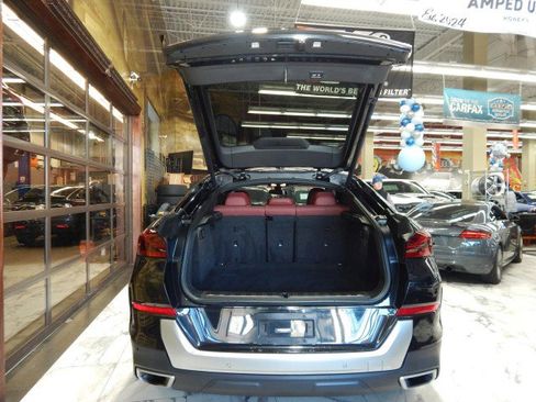 Used 2021 BMW X6 xDrive40i w/ Premium Package image 7