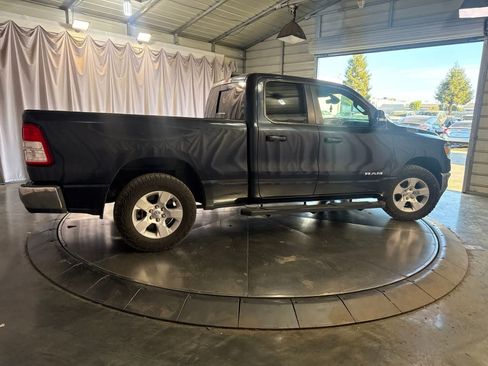 Used 2021 RAM 1500 Big Horn RWD image 3