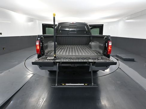 Used 2016 Ford F350 Lariat w/ Lariat Ultimate Package image 40