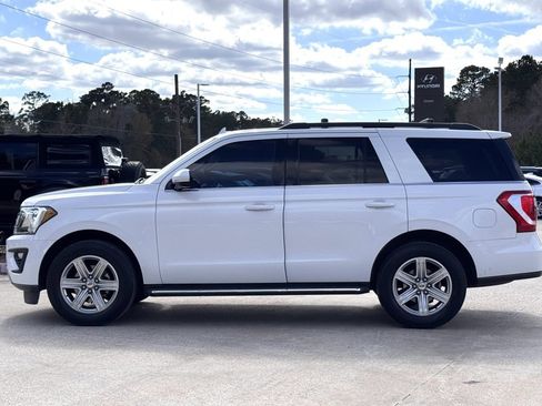 Used 2019 Ford Expedition XLT w/ Equipment Group 202A image 10