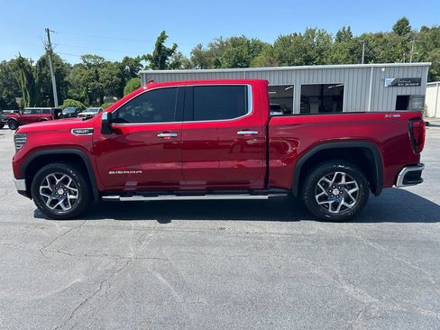 Used 2025 GMC Sierra 1500 SLT w/ SLT Premium Plus Package AWD/4WD image 9