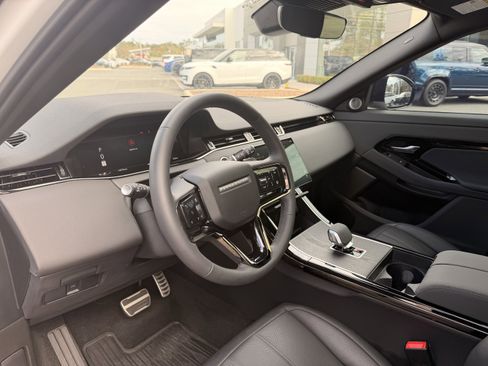 Used 2026 Land Rover Range Rover Evoque Dynamic SE image 7