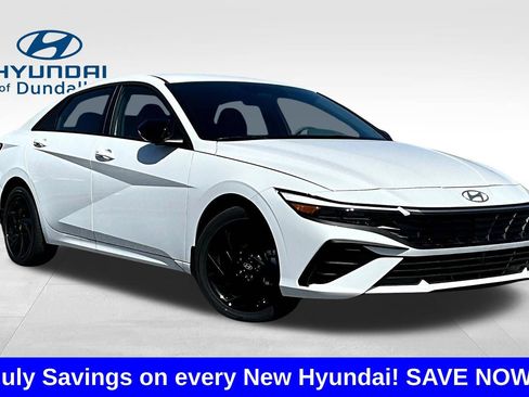 New 2026 Hyundai Elantra SEL FWD image 2