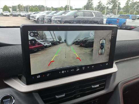 Used 2025 Ford Explorer ST-Line image 24