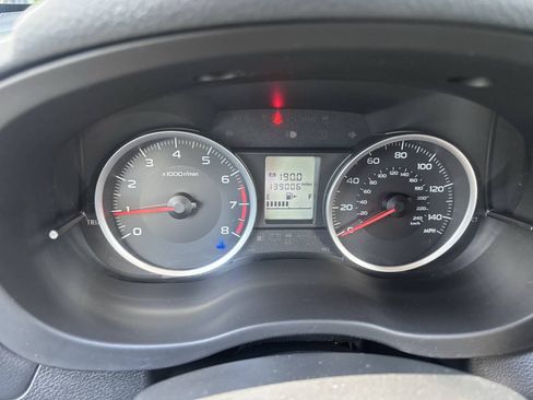 Used 2014 Subaru Forester 2.5i Premium AWD/4WD image 12