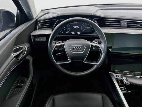 Used 2024 Audi Q8 e-tron Premium AWD/4WD image 18
