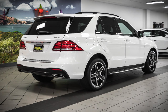 Used 2019 Mercedes-Benz GLE 400 4MATIC image 6