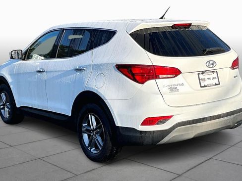 Used 2018 Hyundai Santa Fe Sport image 11