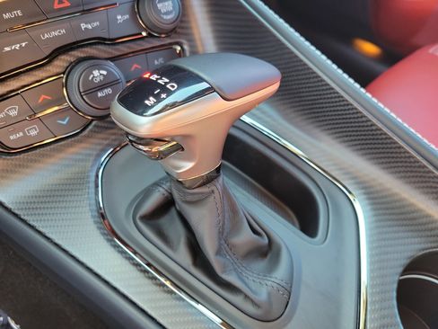 Used 2022 Dodge Challenger SRT Hellcat image 28