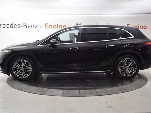 Used 2024 Mercedes-Benz EQS 450+ SUV image 3