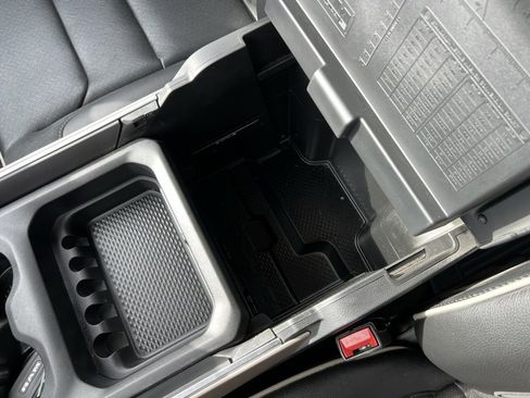 Used 2021 RAM 1500 Laramie image 24