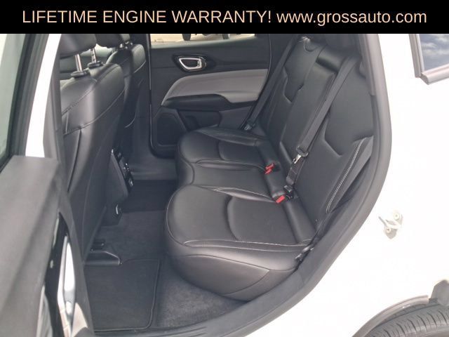 Used 2025 Jeep Compass Limited AWD/4WD image 26