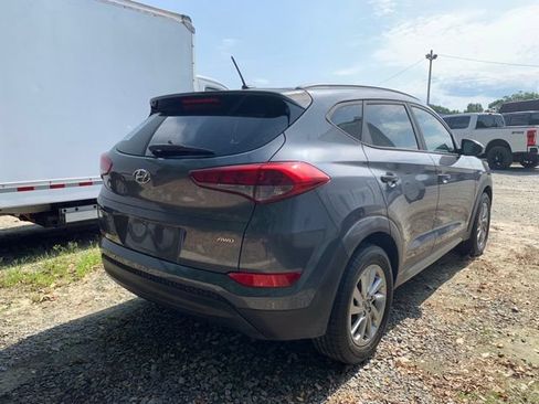Used 2017 Hyundai Tucson SE w/ SE Popular Package 02 AWD/4WD image 7