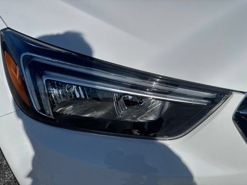 Used 2020 Buick Encore Preferred FWD image 45