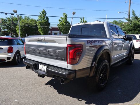 Used 2024 Ford F150 Raptor AWD/4WD image 5