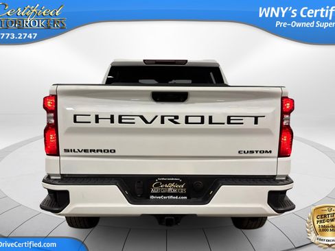 Used 2023 Chevrolet Silverado 1500 Custom image 7