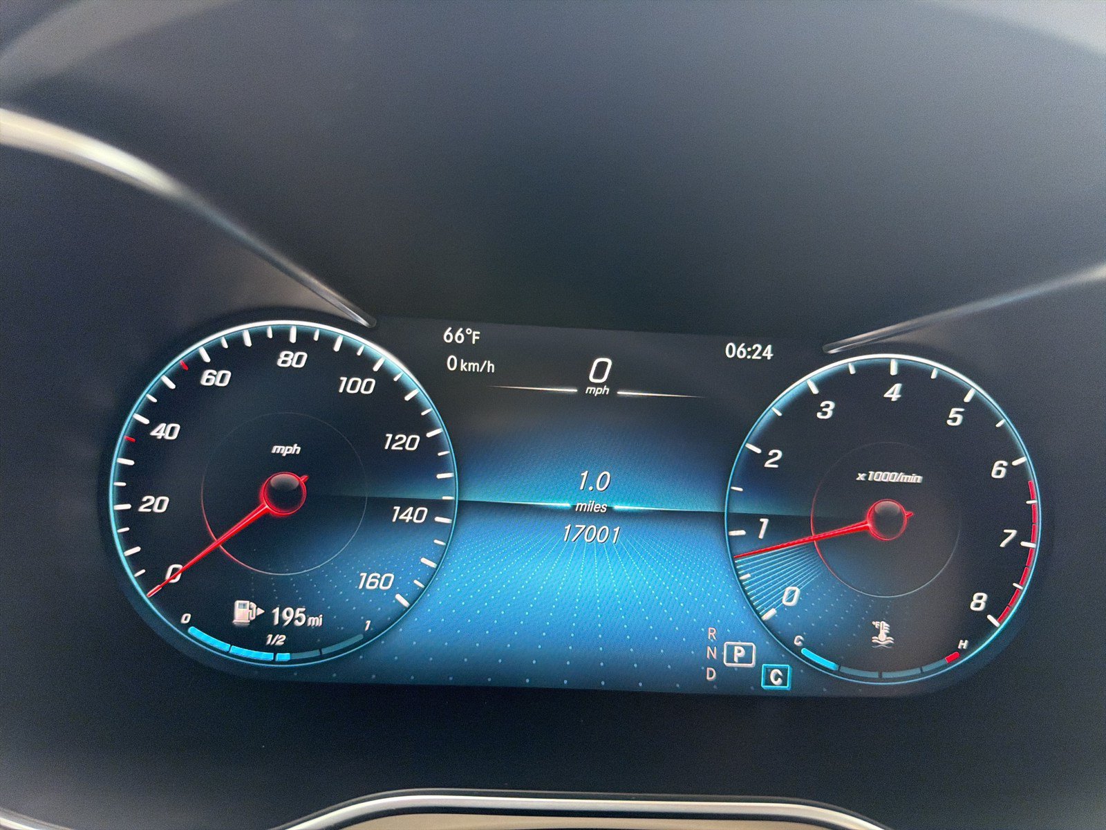 Used 2022 Mercedes-Benz GLC 300 4MATIC image 13