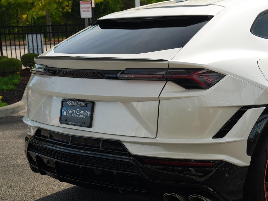 Used 2023 Lamborghini Urus S AWD/4WD image 29