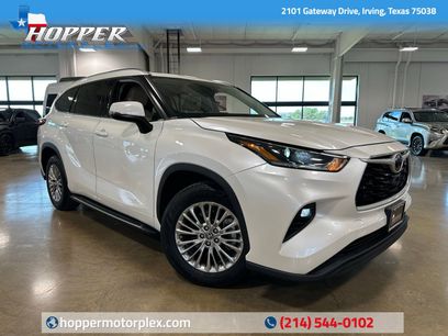 Used 2021 Toyota Highlander XLE