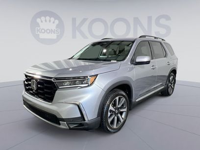 Used 2025 Honda Pilot Touring