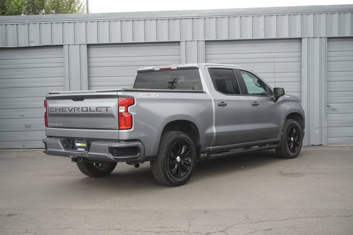 Used 2020 Chevrolet Silverado 1500 Custom w/ Custom Value Package AWD/4WD image 6