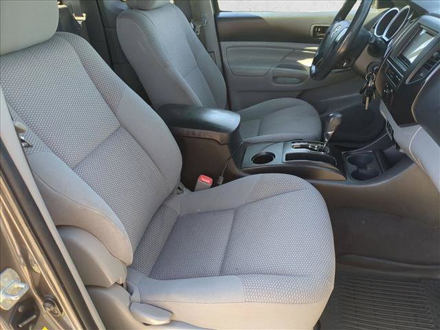 Used 2012 Toyota Tacoma PreRunner w/ Convenience Pkg RWD image 18