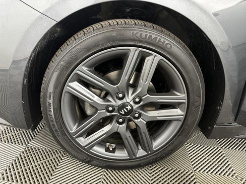 Certified 2021 Kia Forte GT-Line image 13