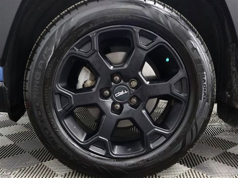 Used 2022 Toyota RAV4 TRD Off-Road image 26