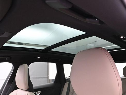 New 2026 Volvo XC60 B5 Core image 12