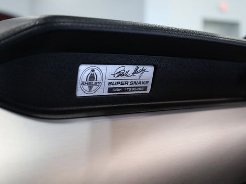 Used 2017 Ford Mustang GT Premium w/ Equipment Group 401A image 32