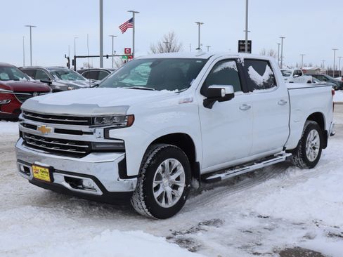 Used 2019 Chevrolet Silverado 1500 LTZ w/ LTZ Plus Package image 3
