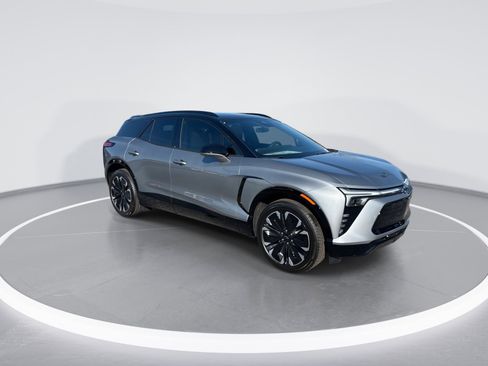 New 2026 Chevrolet Blazer EV RS FWD image 2
