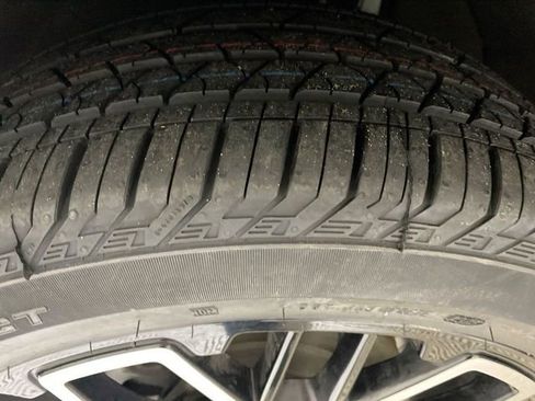 Used 2023 Chevrolet Blazer RS w/ Driver Confidence II Package image 23