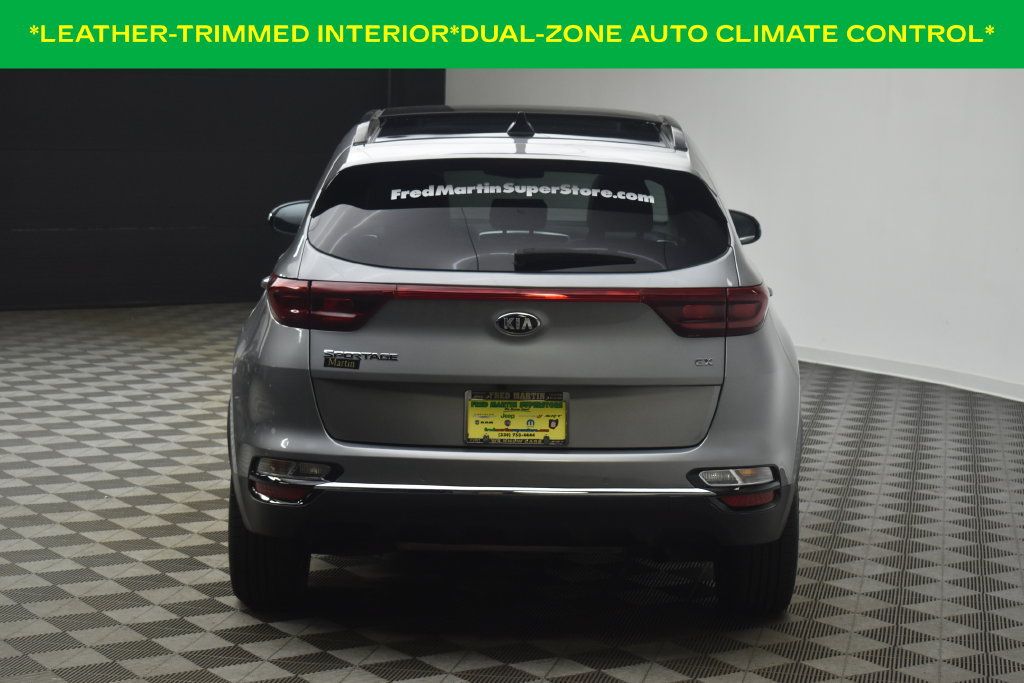 Used 2022 Kia Sportage EX w/ EX Technology Package AWD/4WD image 6