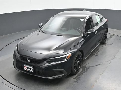 Used 2023 Honda Civic Sport image 34