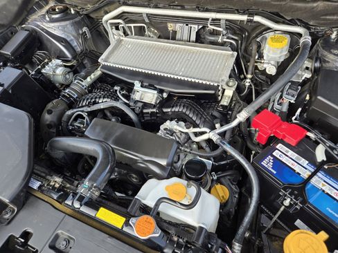 Used 2019 Subaru Ascent Limited image 17