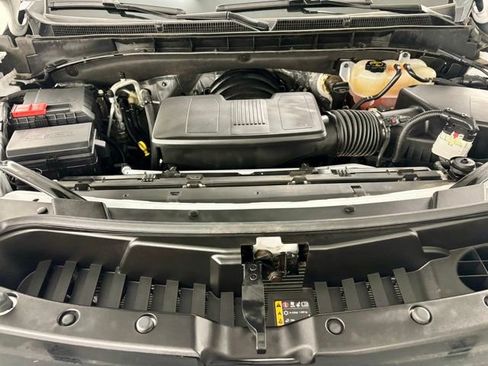 Used 2025 GMC Yukon Denali image 38