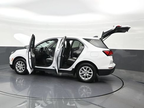 Used 2024 Chevrolet Equinox LS w/ Driver Confidence II Package FWD image 39