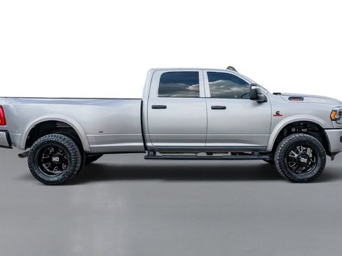 Used 2024 RAM 3500 Tradesman AWD/4WD image 6
