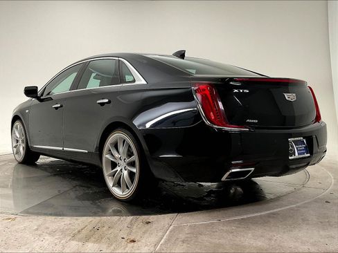 Used 2018 Cadillac XTS Premium Luxury AWD/4WD image 3