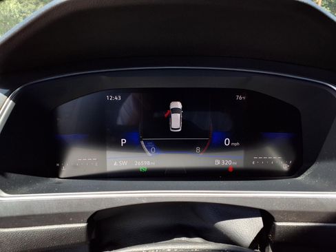 Certified 2023 Volkswagen Tiguan SE R-Line FWD image 15