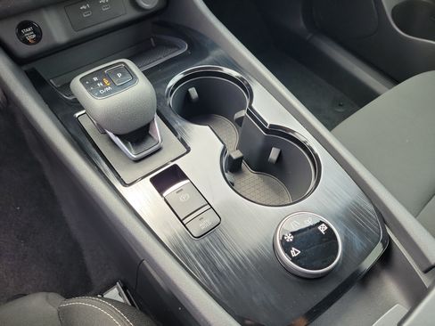 Certified 2025 Nissan Rogue S AWD/4WD image 21