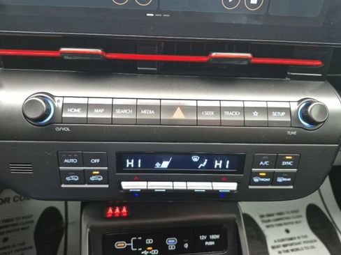 Used 2024 Hyundai Kona N Line image 27